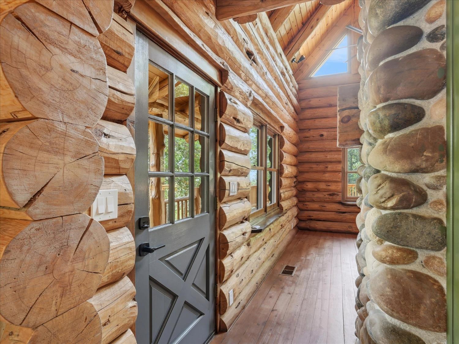 36488 Fine Gold Creek Dr, North Fork, CA 93643