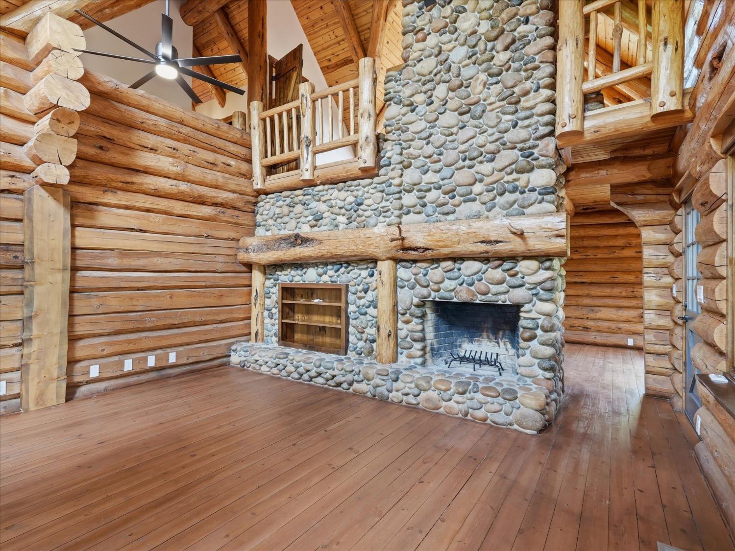 36488 Fine Gold Creek Dr, North Fork, CA 93643