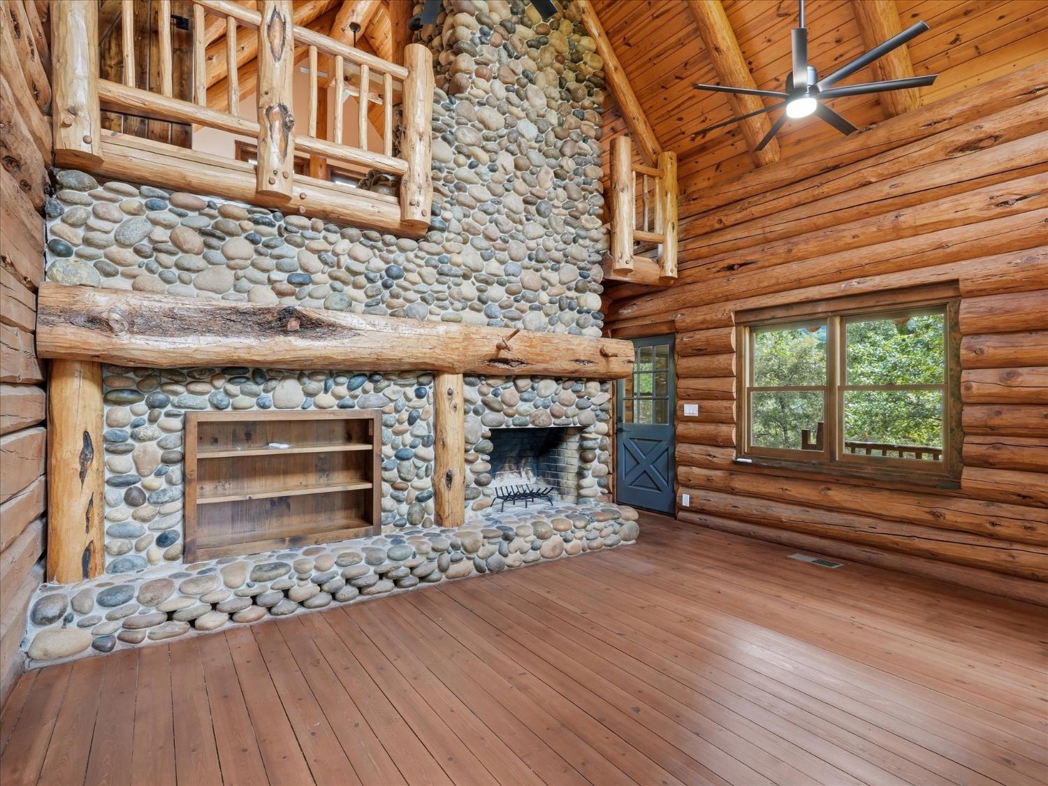 36488 Fine Gold Creek Dr, North Fork, CA 93643