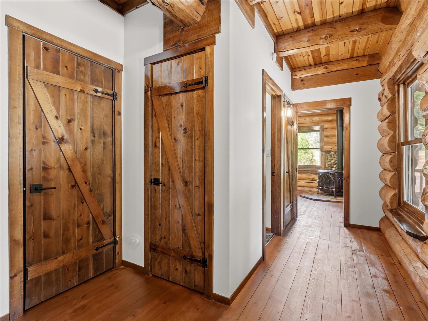 36488 Fine Gold Creek Dr, North Fork, CA 93643