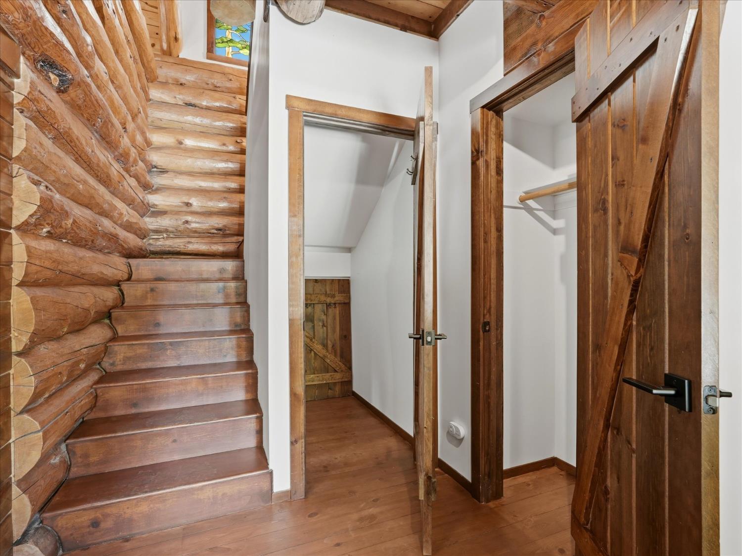 36488 Fine Gold Creek Dr, North Fork, CA 93643