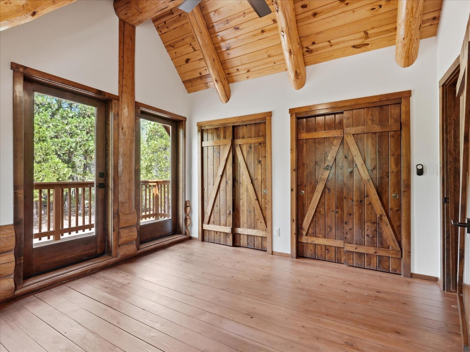 36488 Fine Gold Creek Dr, North Fork, CA 93643
