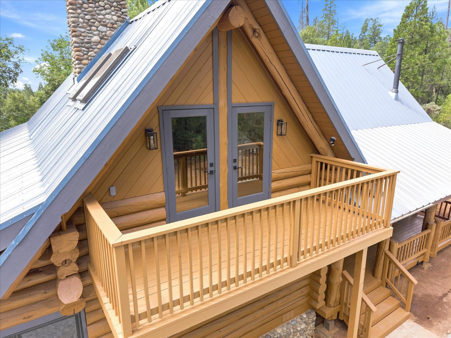 36488 Fine Gold Creek Dr, North Fork, CA 93643