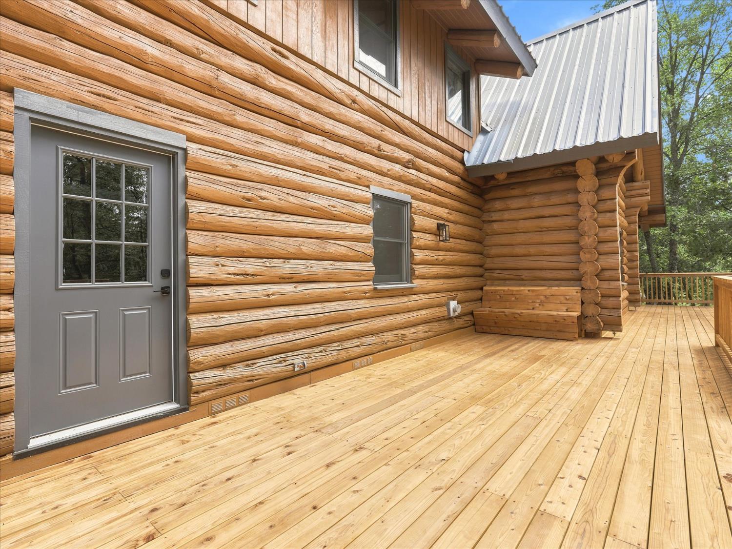 36488 Fine Gold Creek Dr, North Fork, CA 93643