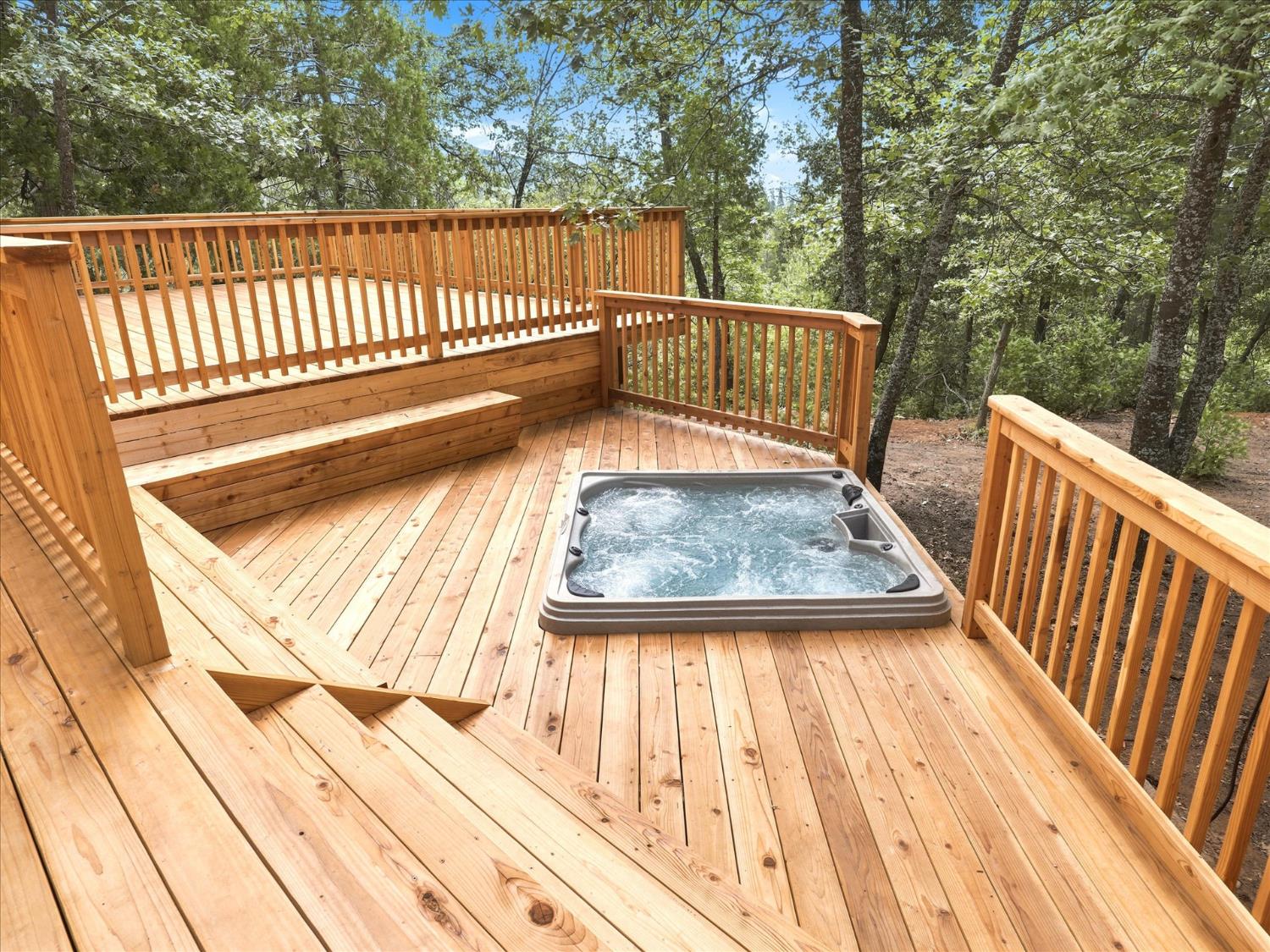 36488 Fine Gold Creek Dr, North Fork, CA 93643