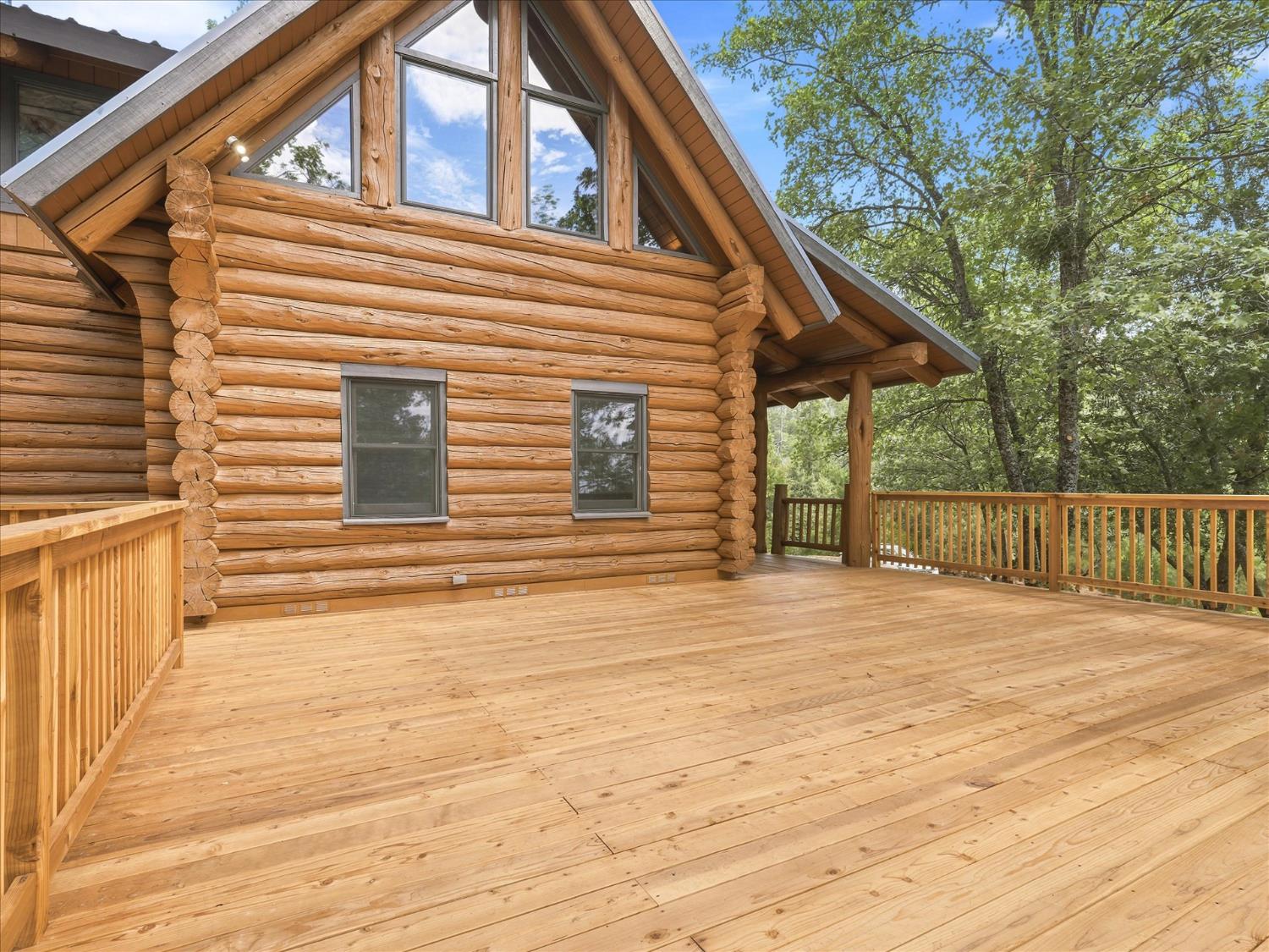 36488 Fine Gold Creek Dr, North Fork, CA 93643
