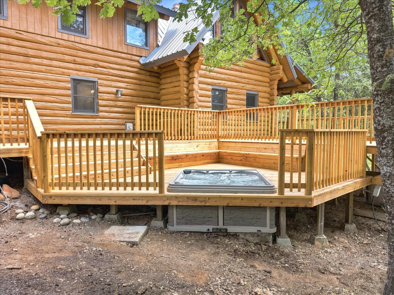 36488 Fine Gold Creek Dr, North Fork, CA 93643