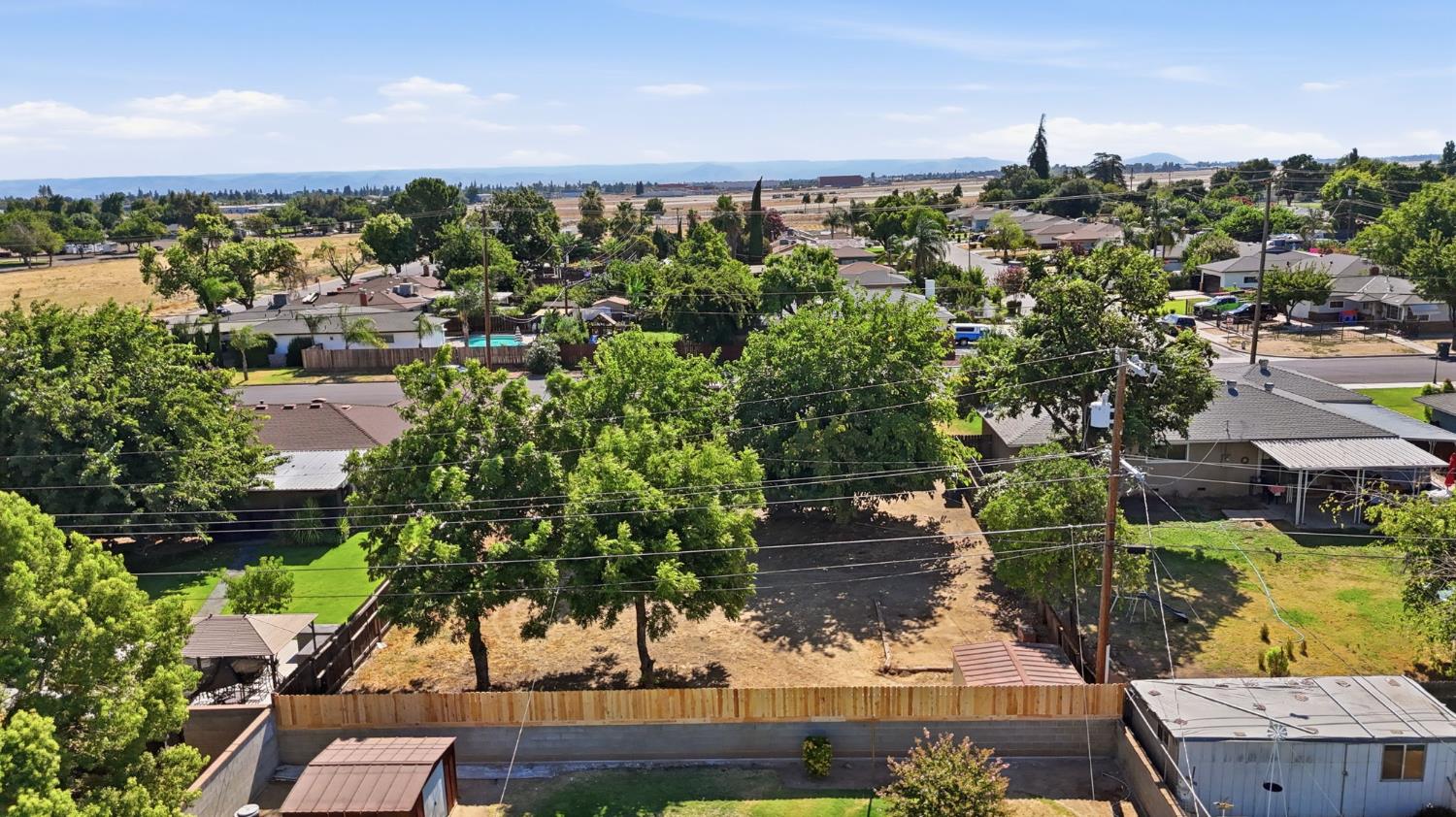 3677 N Sierra Vista Ave, Fresno, CA 93726