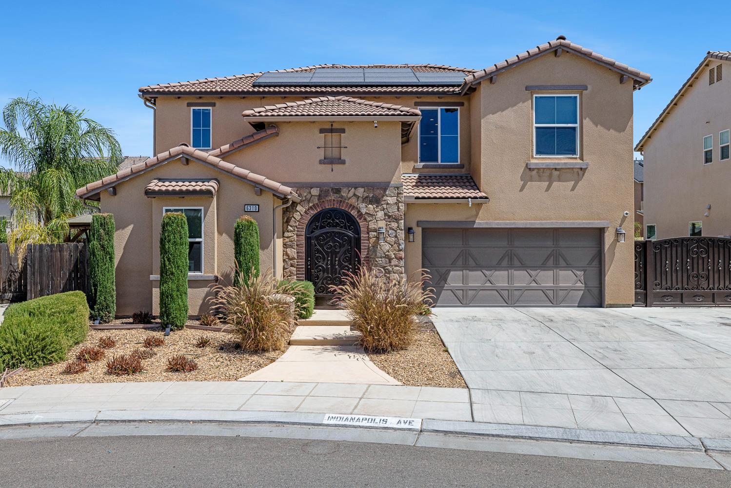 6310 W Indianapolis Ave, Fresno, CA 93723
