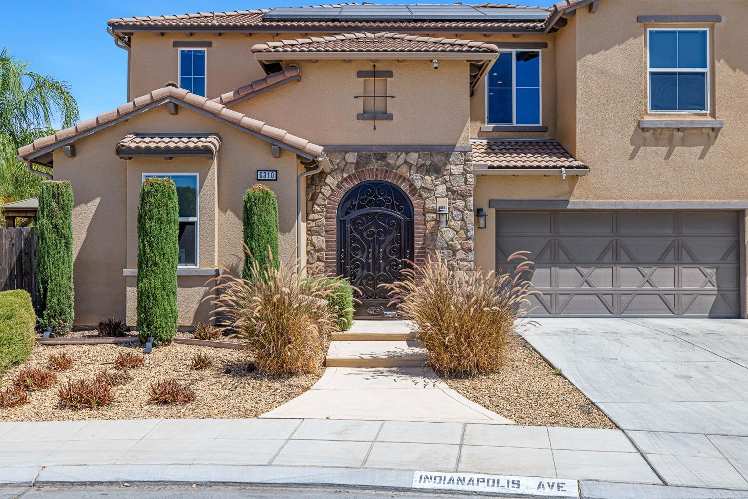 6310 W Indianapolis Ave, Fresno, CA 93723