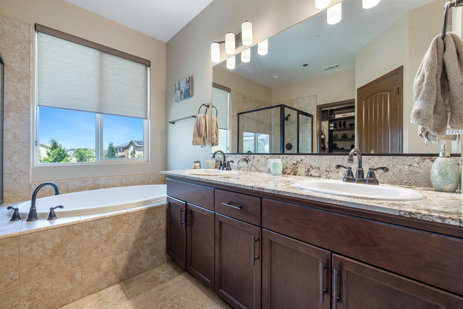 6310 W Indianapolis Ave, Fresno, CA 93723