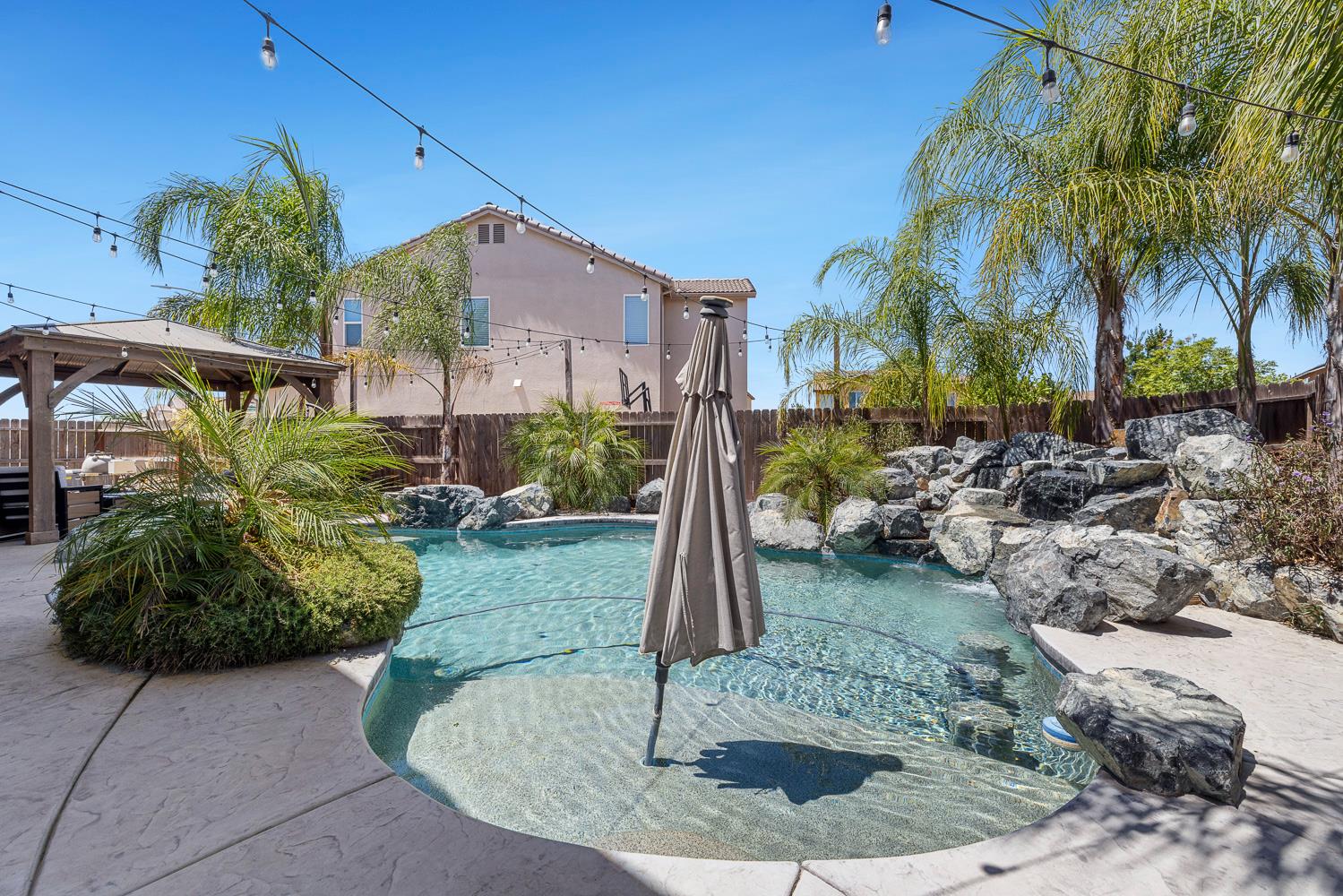 6310 W Indianapolis Ave, Fresno, CA 93723