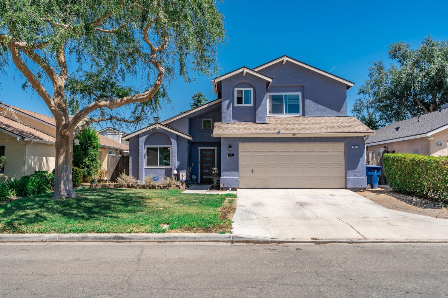 3450 W Dovewood Ave, Fresno, CA 93711