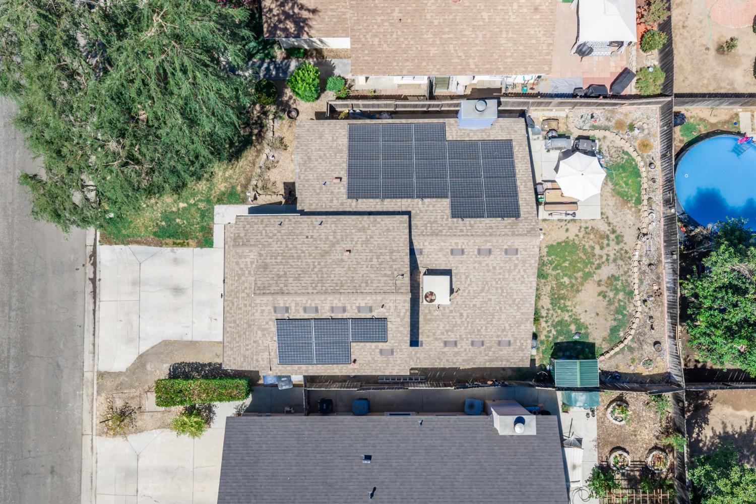 3450 W Dovewood Ave, Fresno, CA 93711