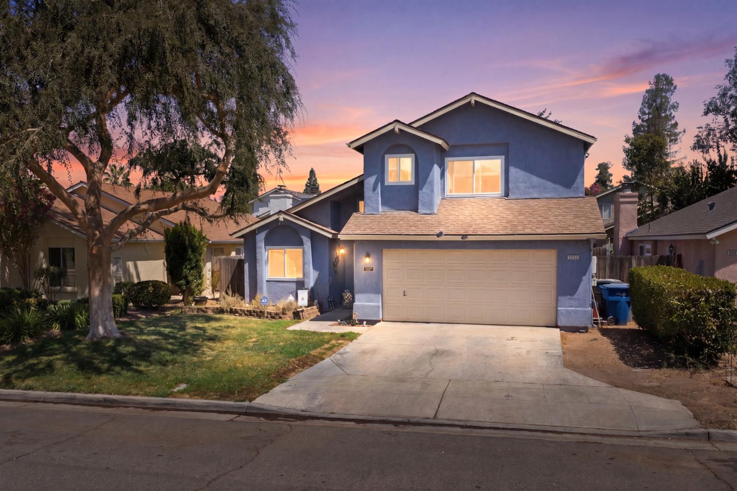 3450 W Dovewood Ave, Fresno, CA 93711