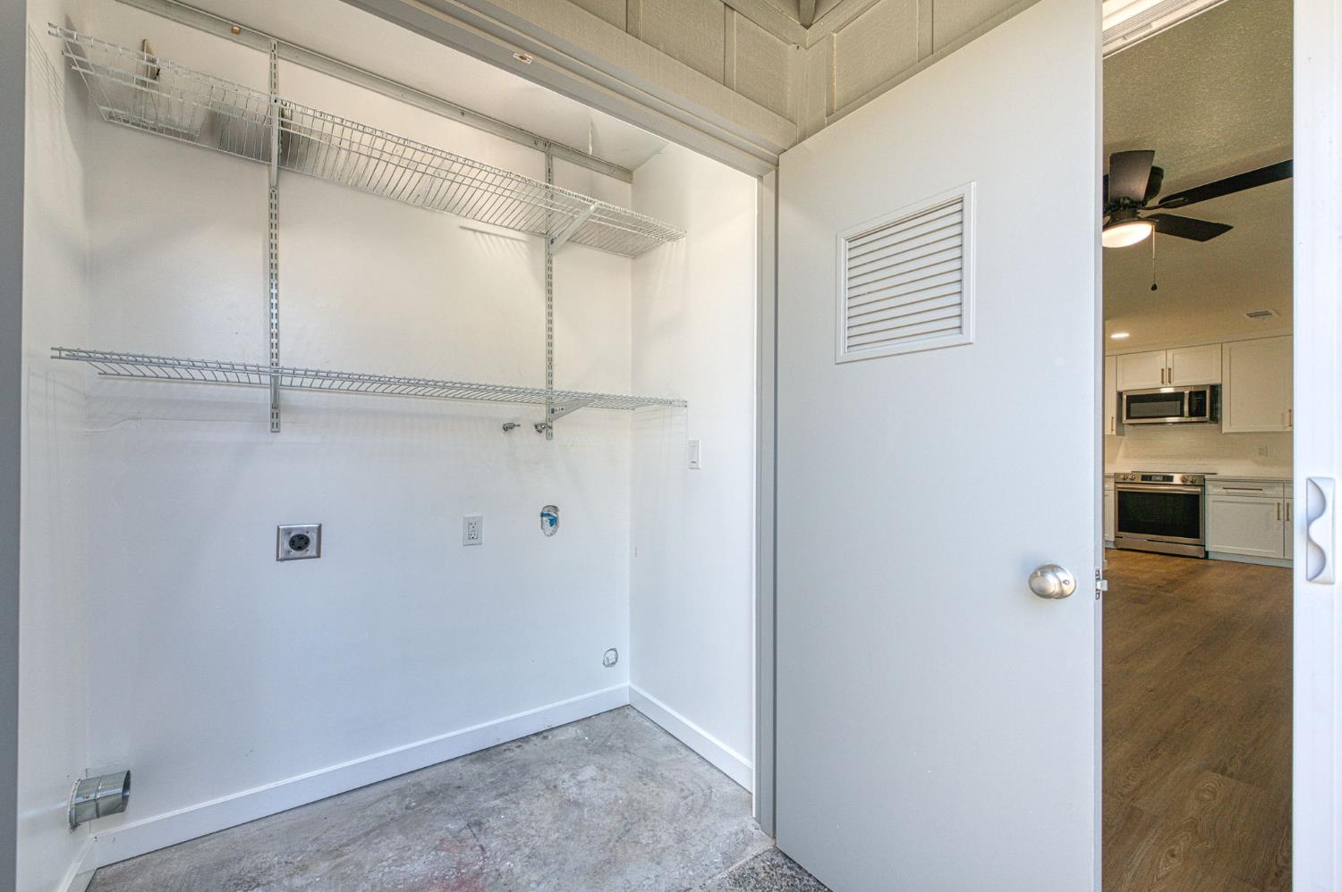 4504 N Valentine Ave #138, Fresno, CA 93722