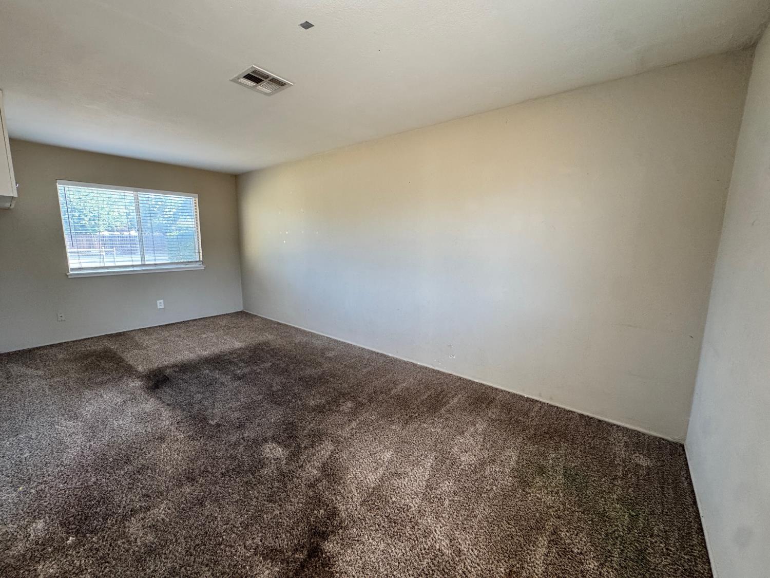 3667 W Dayton Ave, Fresno, CA 93722