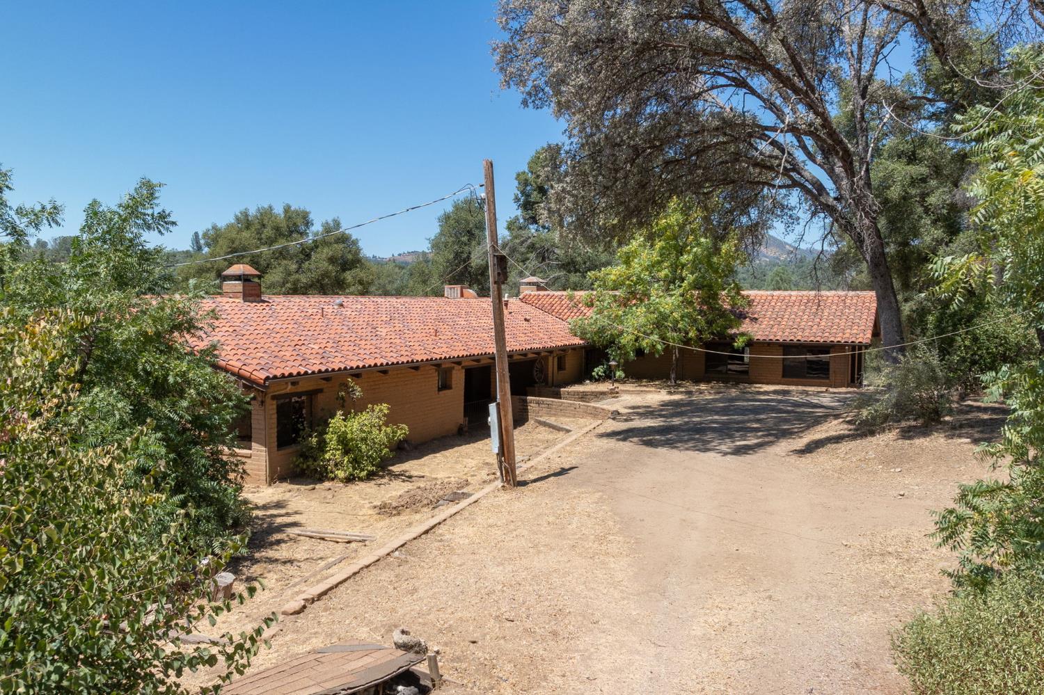 3981 Snow Creek Rd, Mariposa, CA 95338