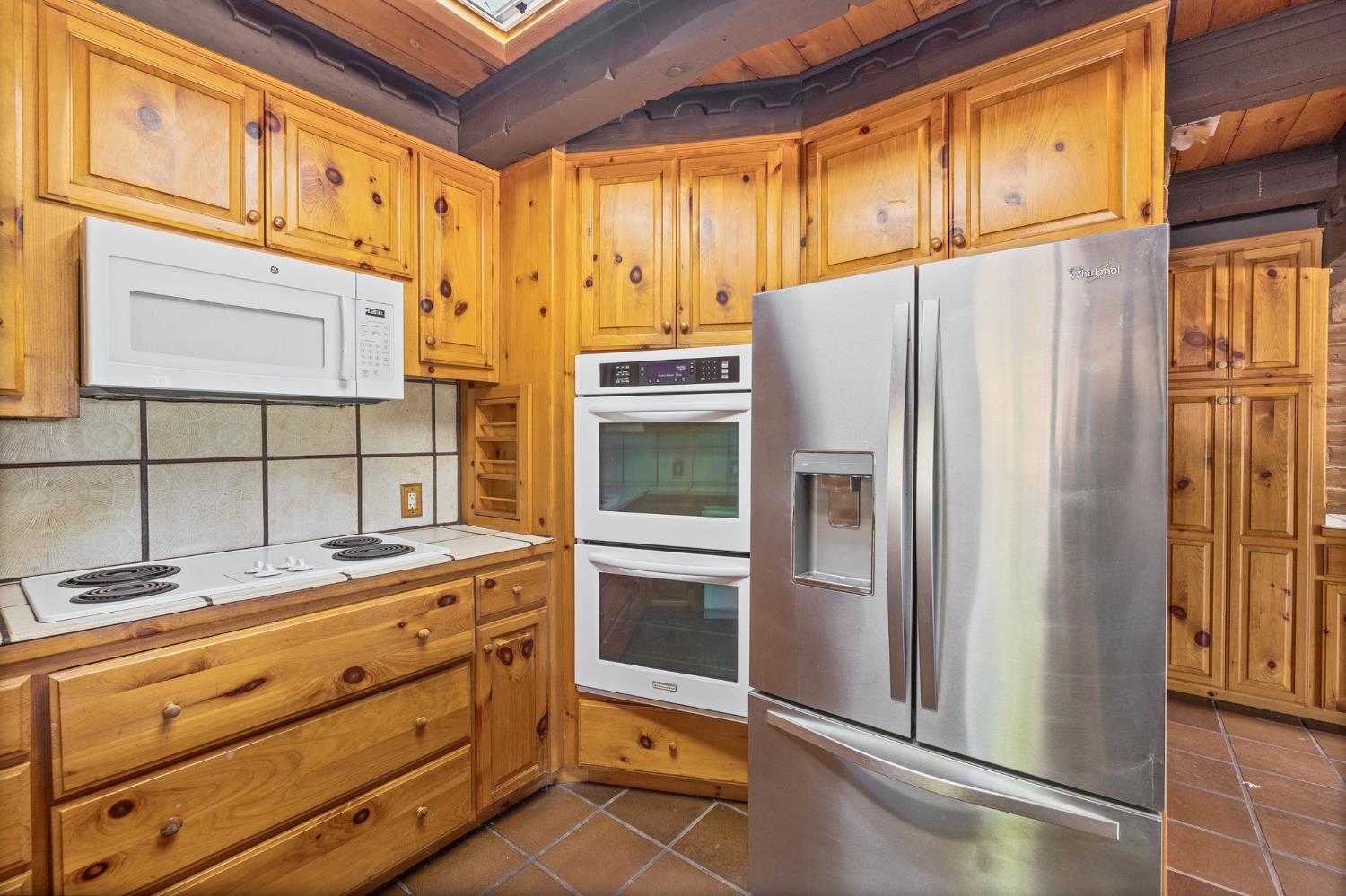3981 Snow Creek Rd, Mariposa, CA 95338