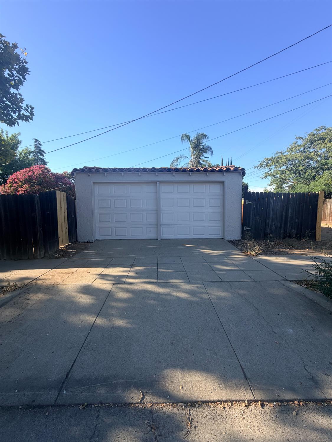 3004 N Thorne Ave, Fresno, CA 93704