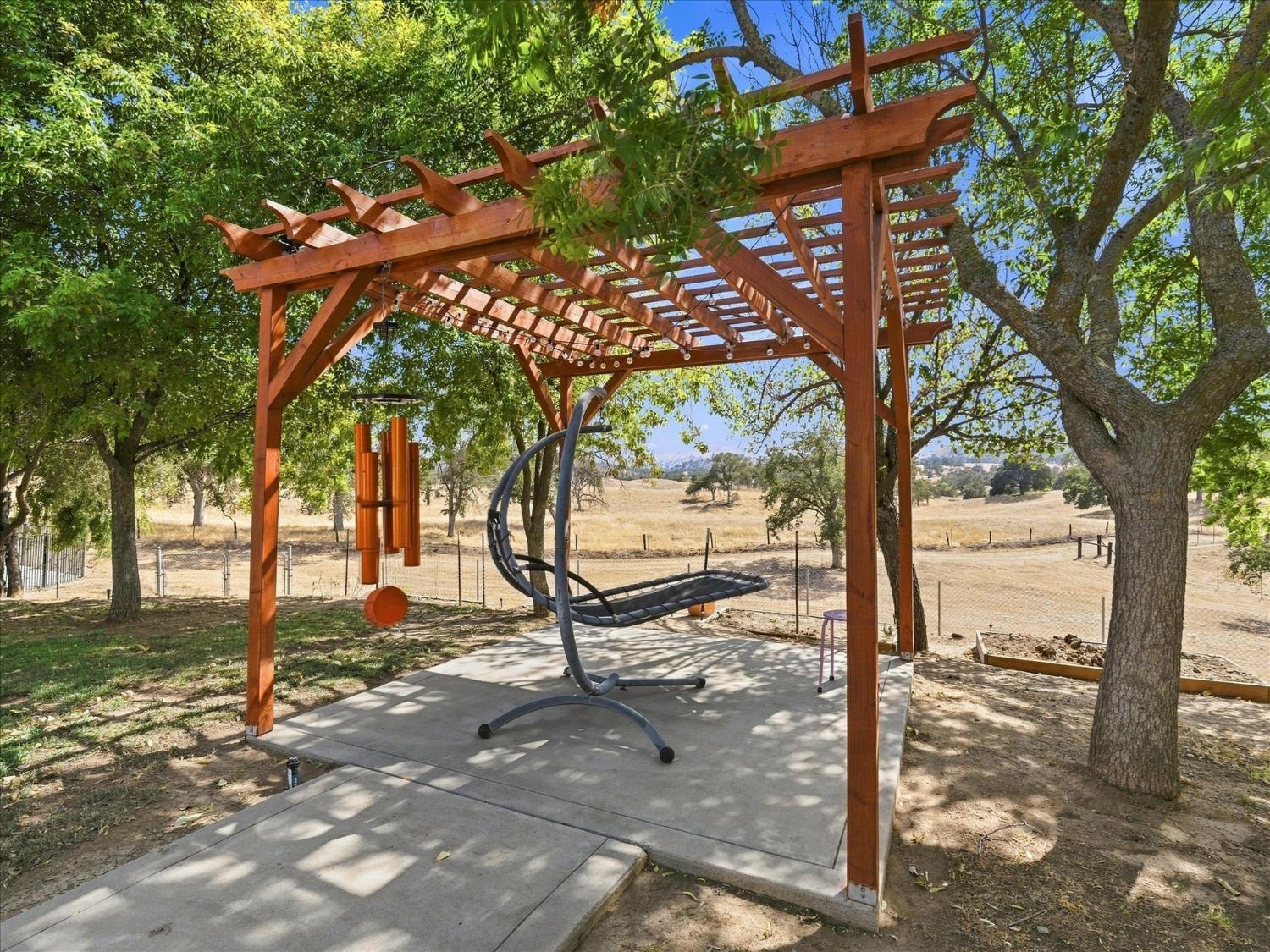21764 Frontier Rd, Clovis, CA 93619