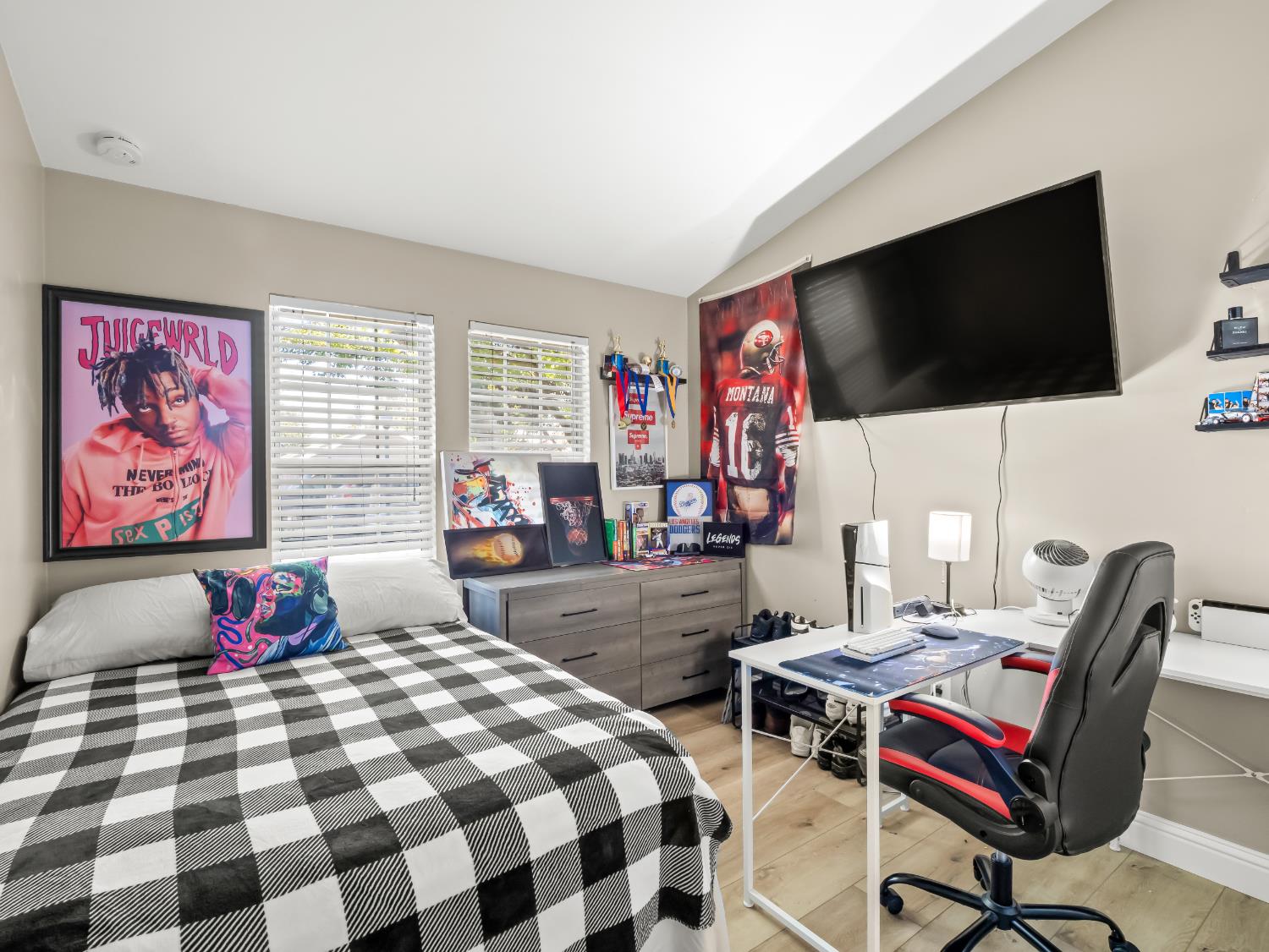 5455 N Marty Ave #110, Fresno, CA 93711