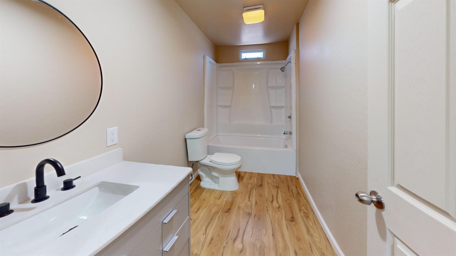 3465 W Cortland Ave #95, Fresno, CA 93722