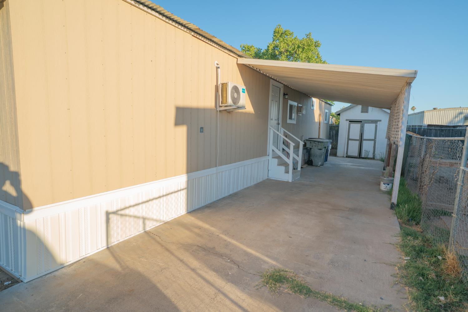 3465 W Cortland Ave #95, Fresno, CA 93722