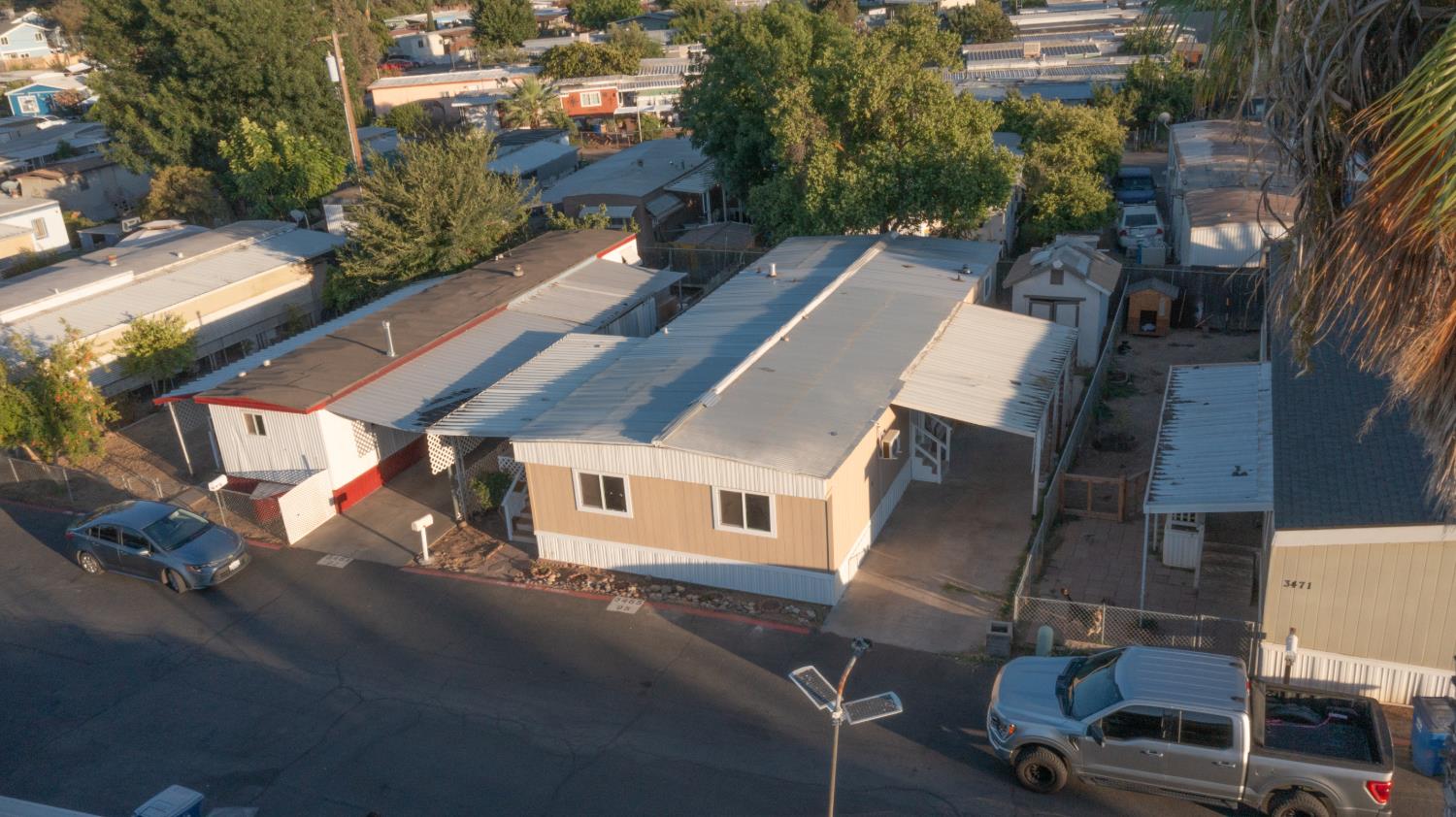 3465 W Cortland Ave #95, Fresno, CA 93722