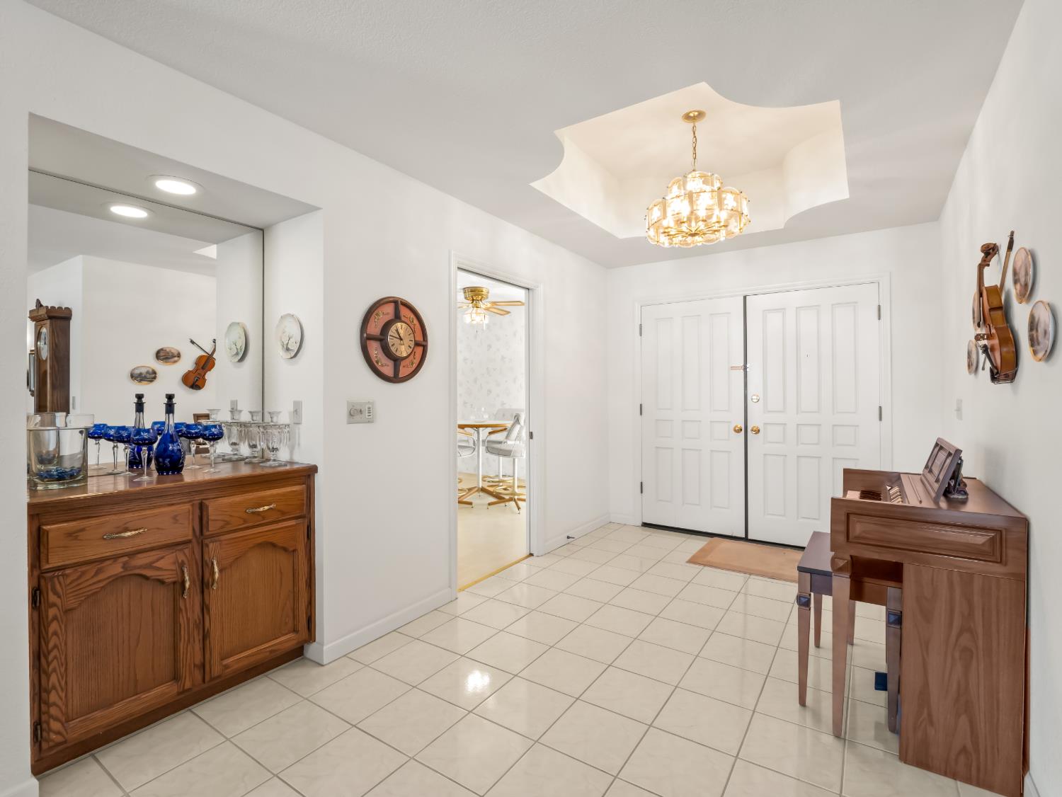 741 E Wood Duck Cir, Fresno, CA 93730
