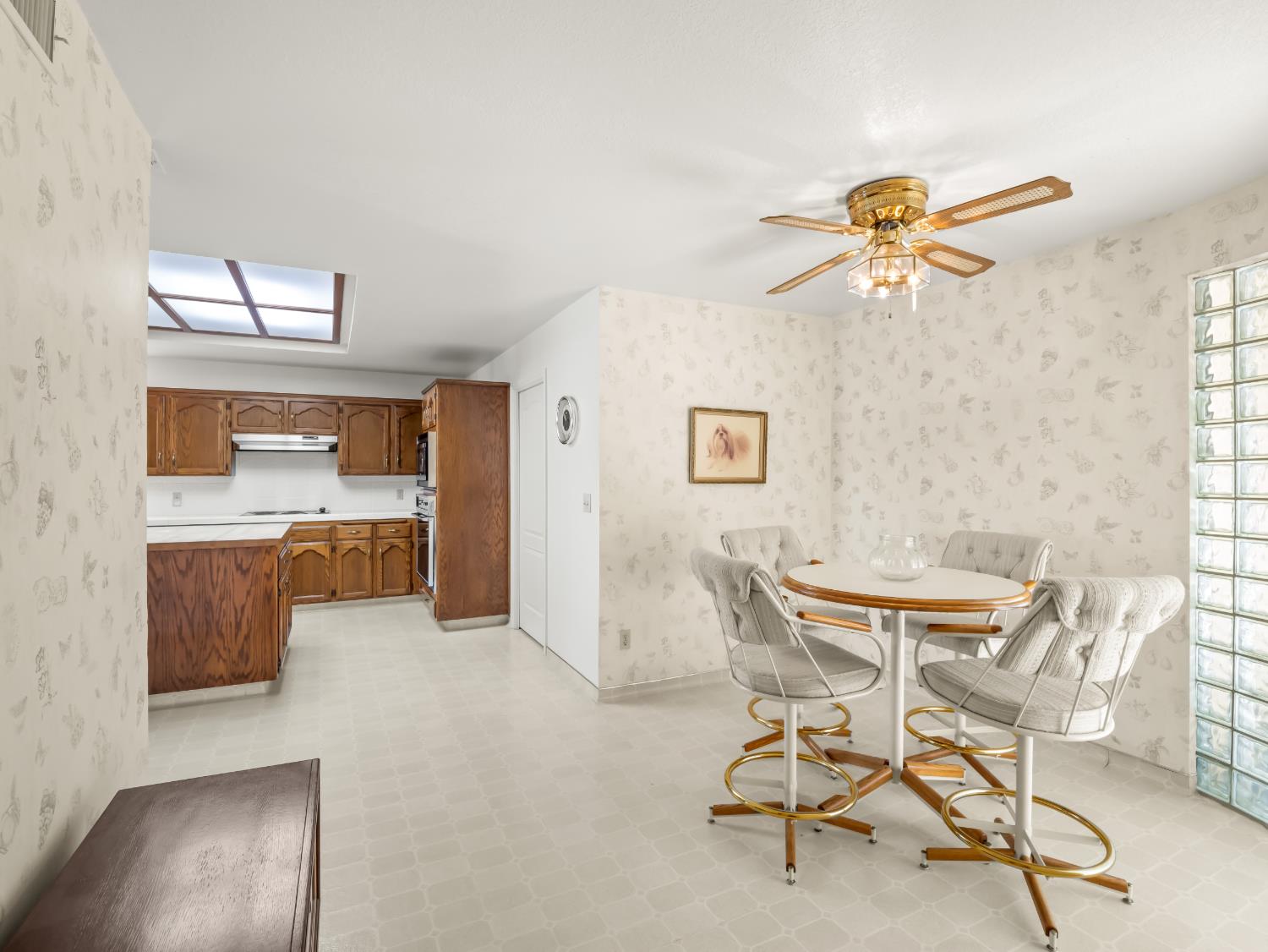 741 E Wood Duck Cir, Fresno, CA 93730