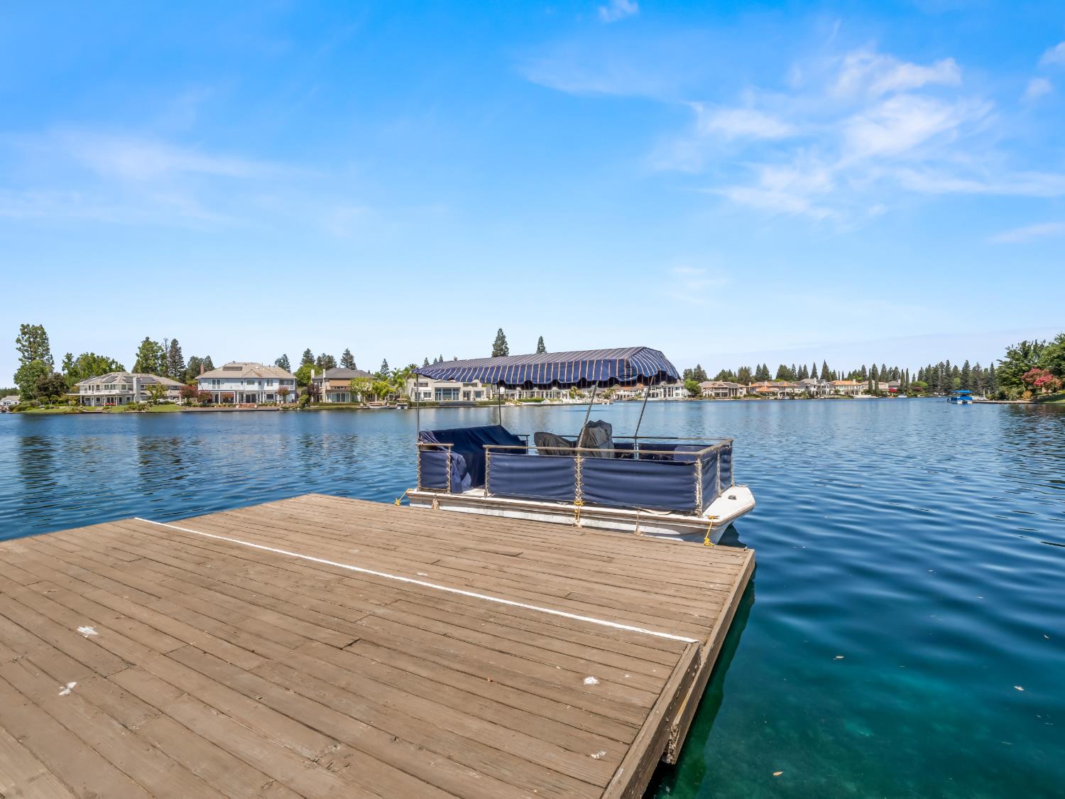741 E Wood Duck Cir, Fresno, CA 93730