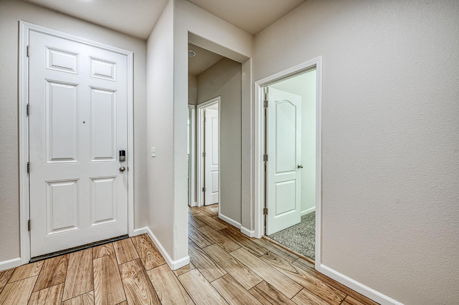 3140 Redington Ave, Clovis, CA 93619