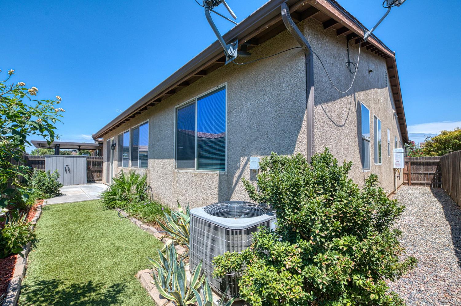 3140 Redington Ave, Clovis, CA 93619