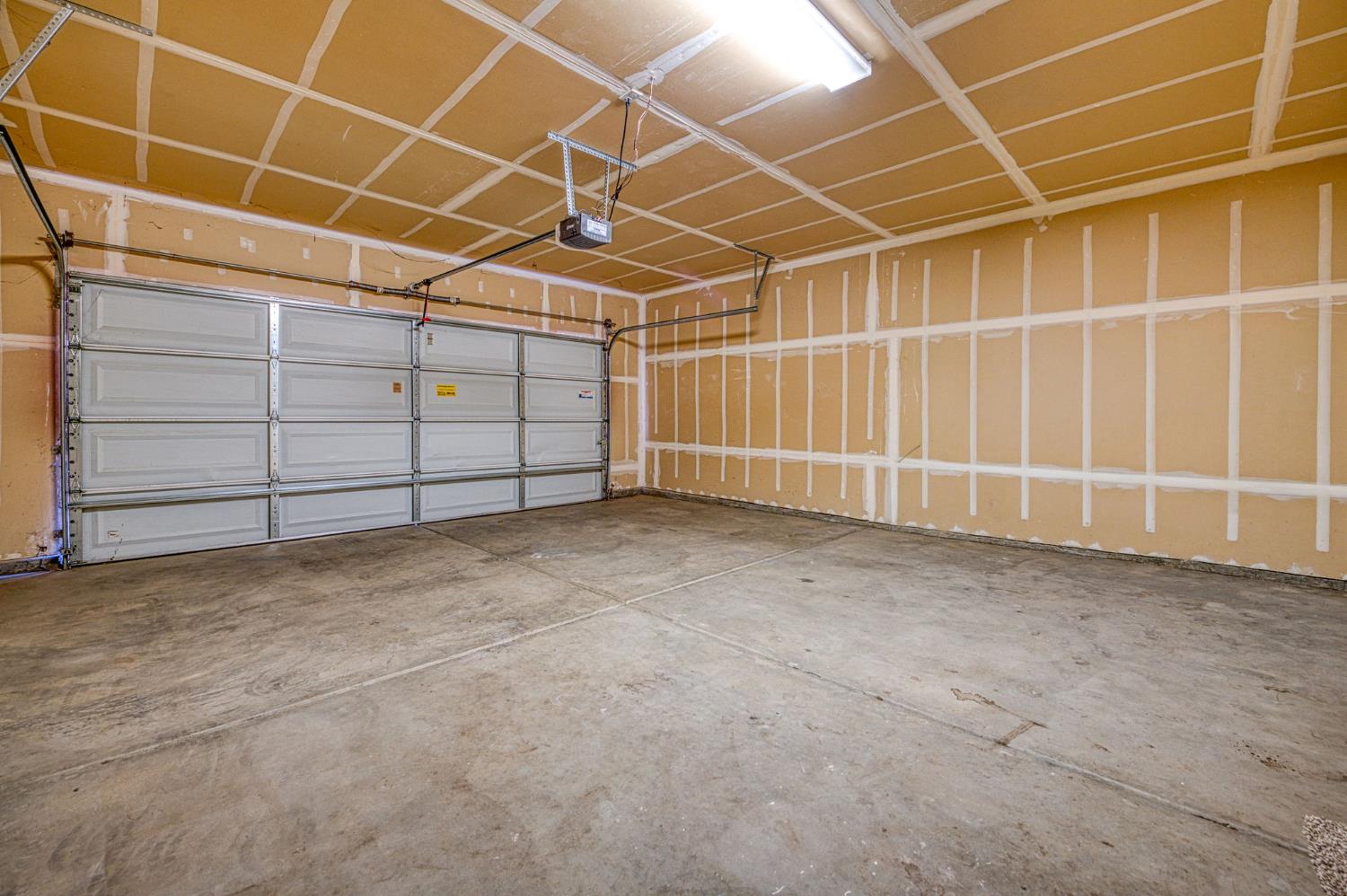3140 Redington Ave, Clovis, CA 93619