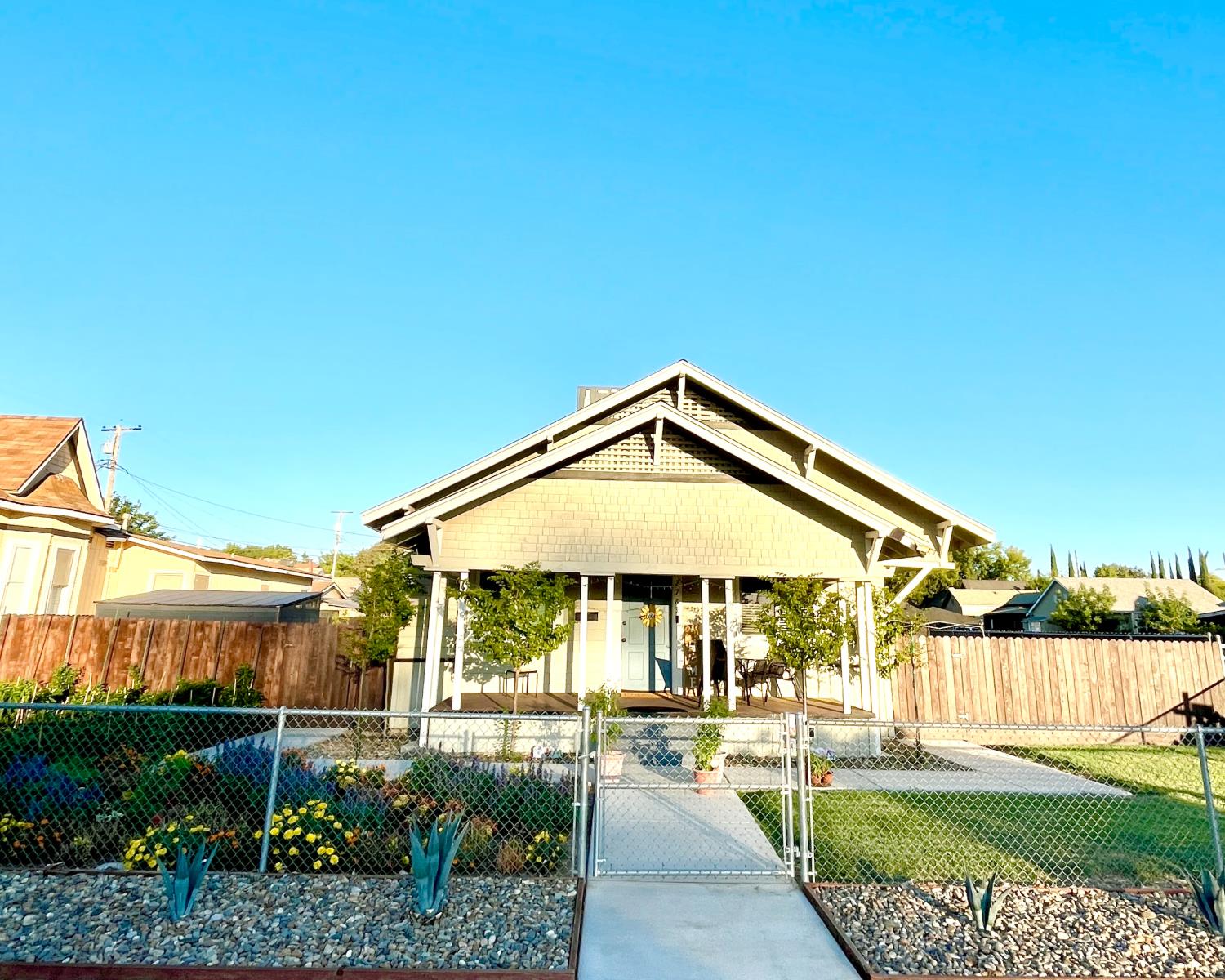 2783 Logan St, Selma, CA 93662