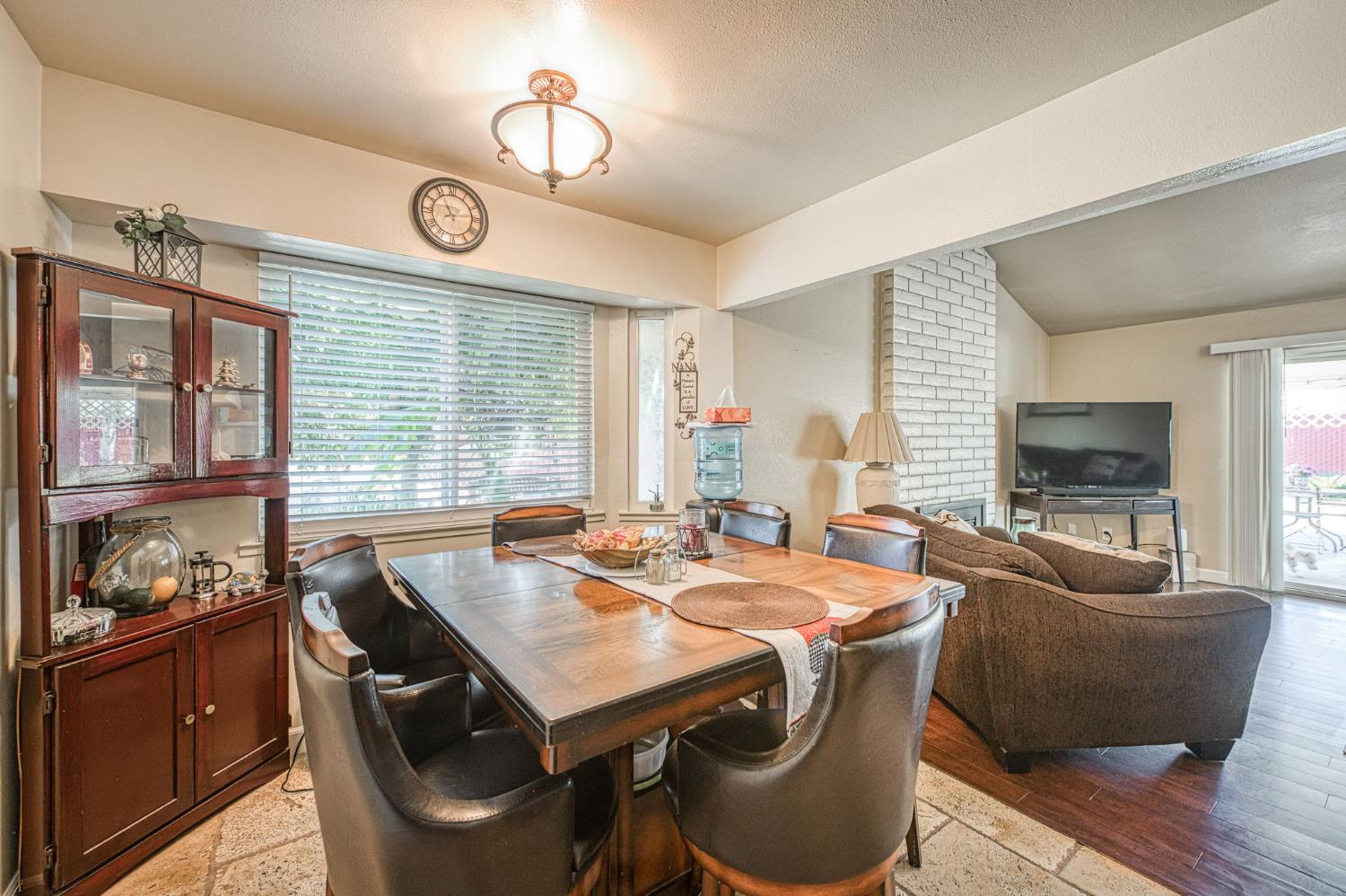5041 W Willis Ave, Fresno, CA 93722