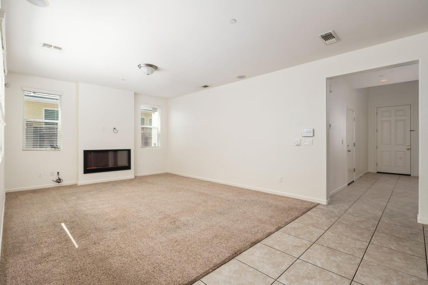 1523 N Reunion Way, Clovis, CA 93619