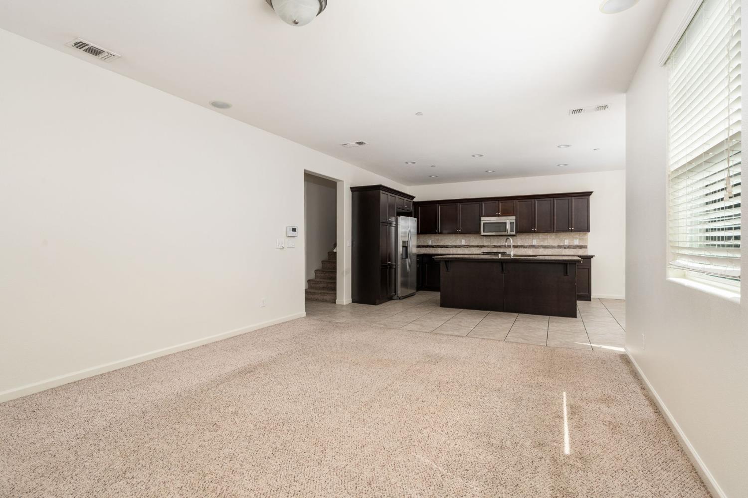 1523 N Reunion Way, Clovis, CA 93619