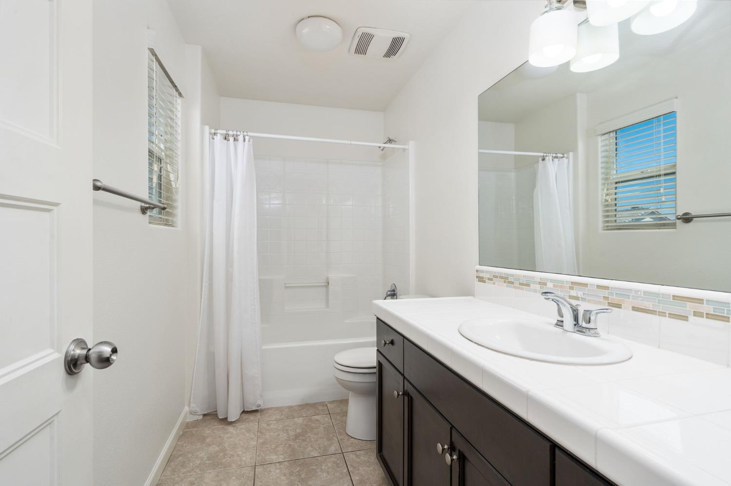 1523 N Reunion Way, Clovis, CA 93619