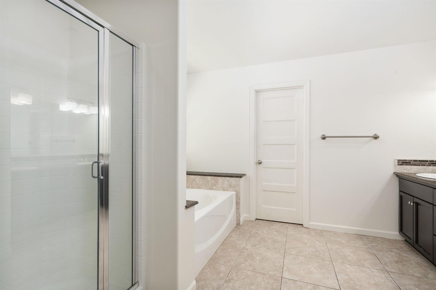 1523 N Reunion Way, Clovis, CA 93619