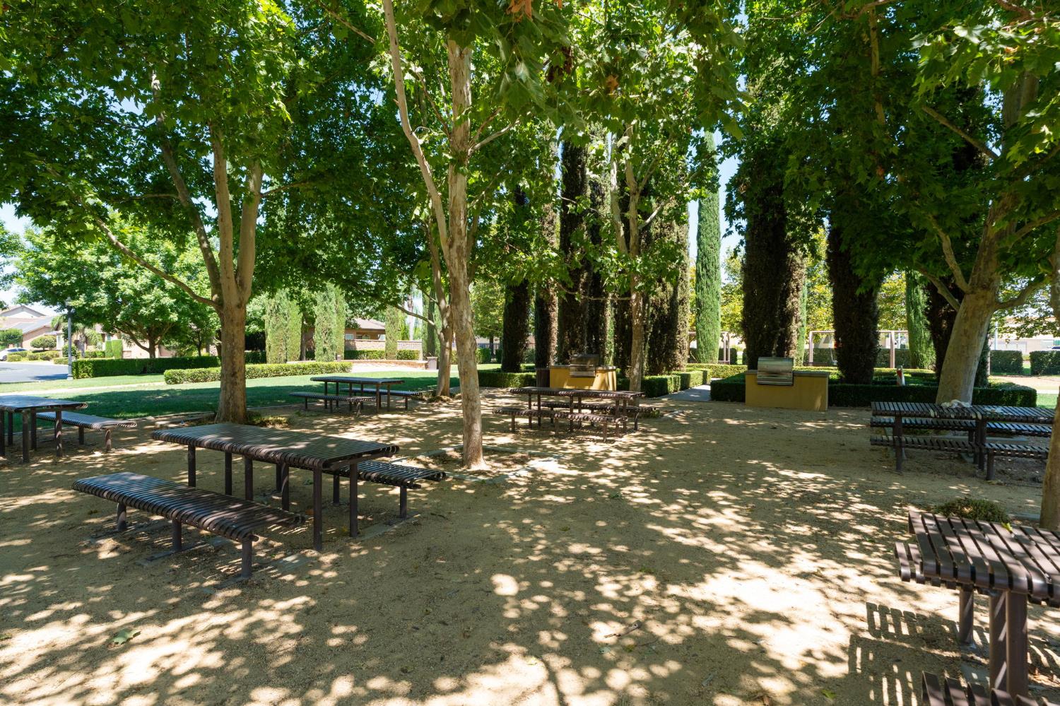 1523 N Reunion Way, Clovis, CA 93619