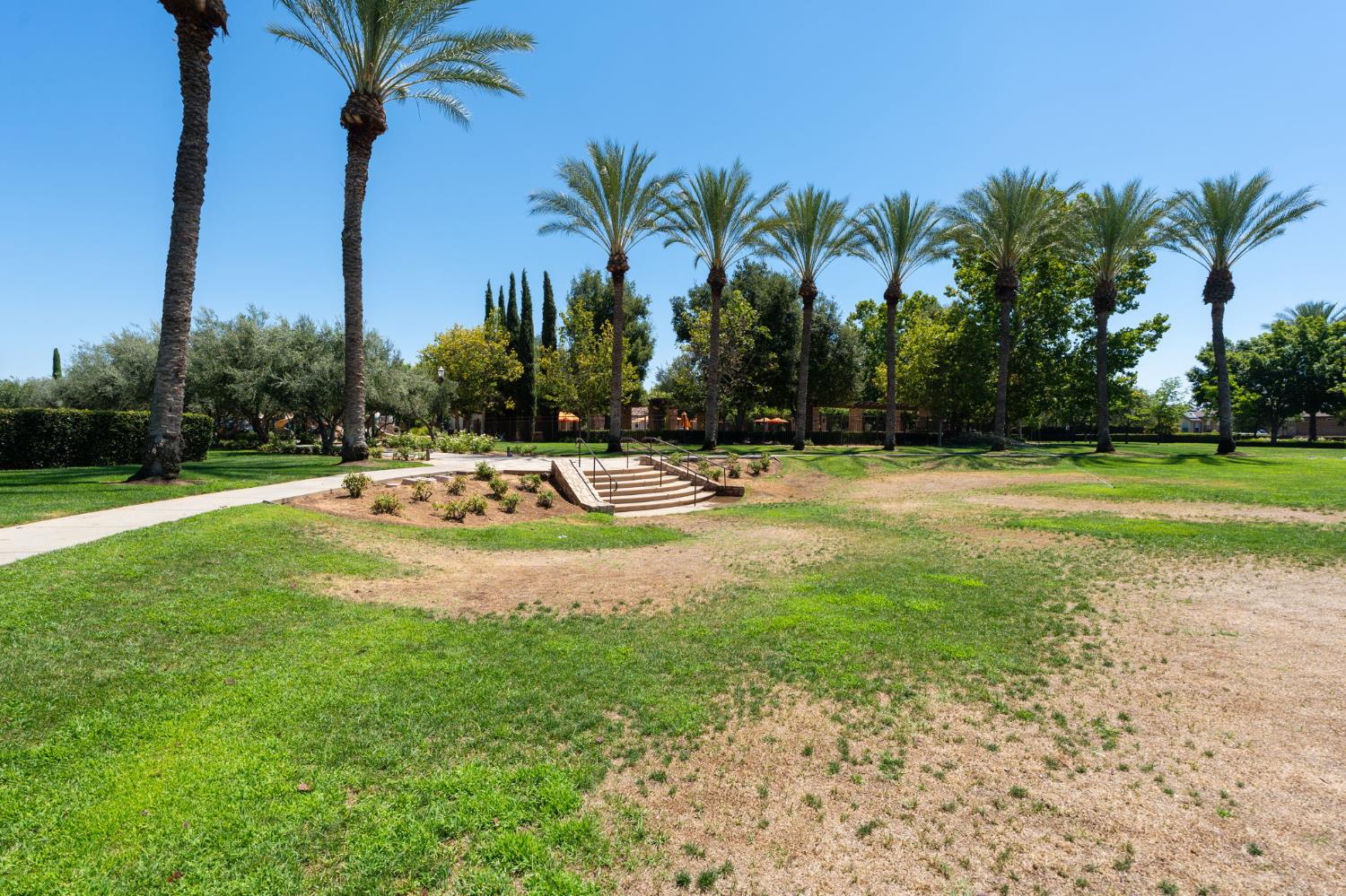 1523 N Reunion Way, Clovis, CA 93619