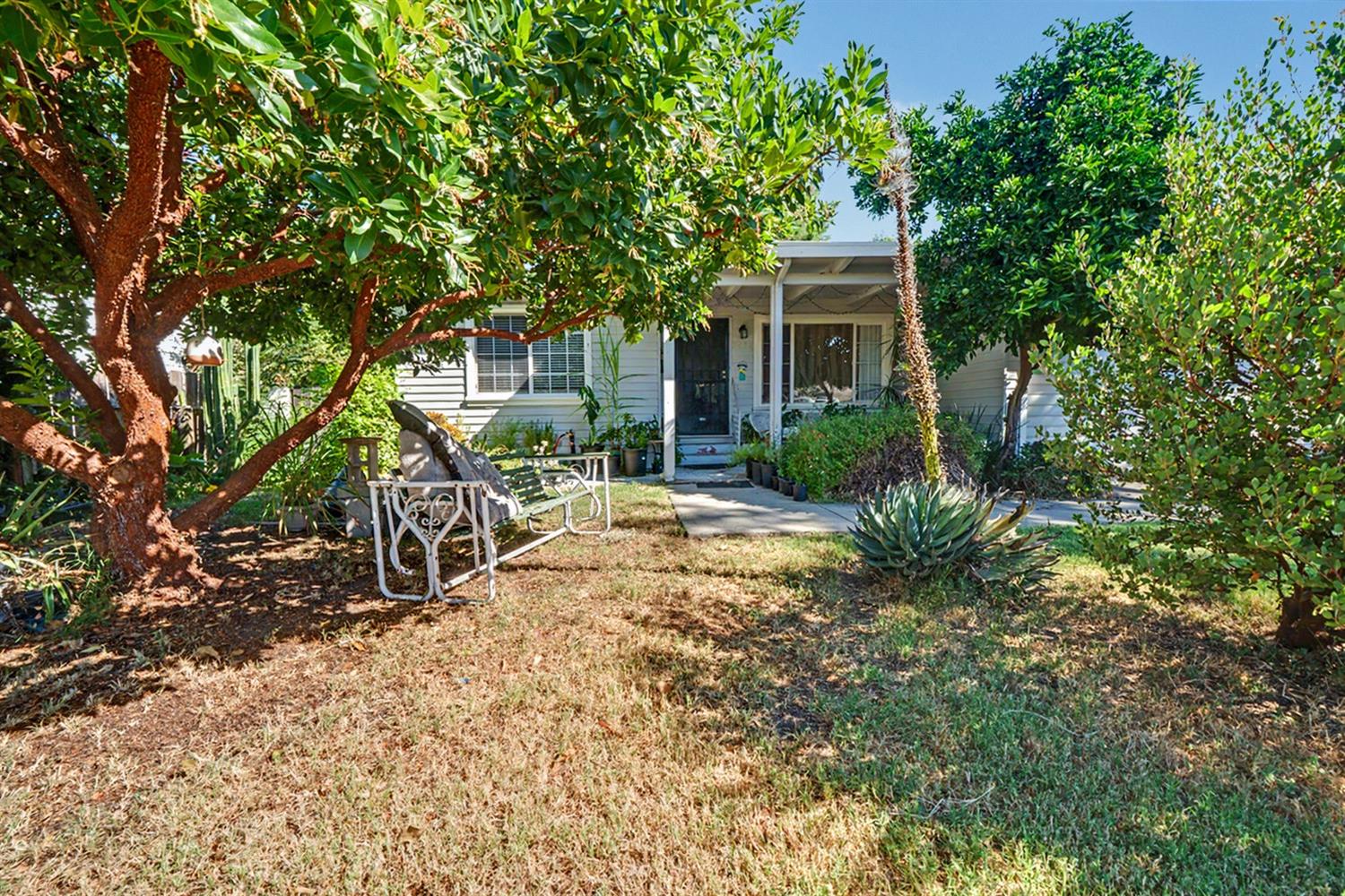 3253 Michigan, Stockton, CA 95204