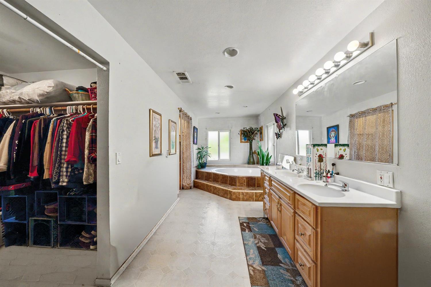 3253 Michigan, Stockton, CA 95204