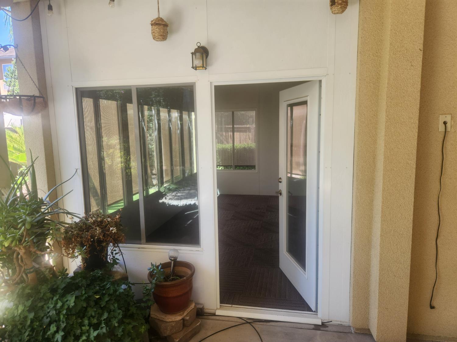 3282 Purvis Ave, Clovis, CA 93619