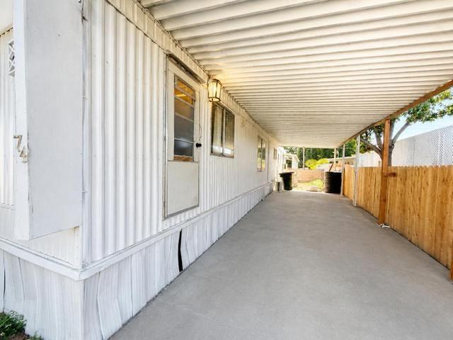 560 W Pleasant Ave #74, Tulare, CA 93274