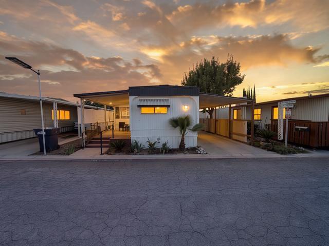 560 W Pleasant Ave #74, Tulare, CA 93274