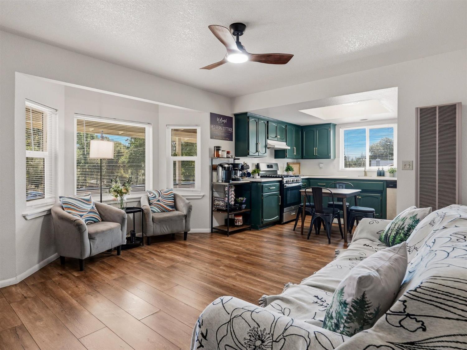 38209 Wortham Rd, Oakhurst, CA 93644