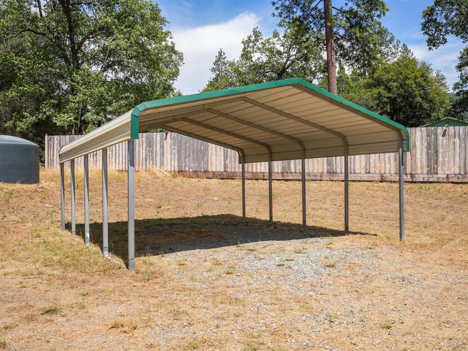 38209 Wortham Rd, Oakhurst, CA 93644